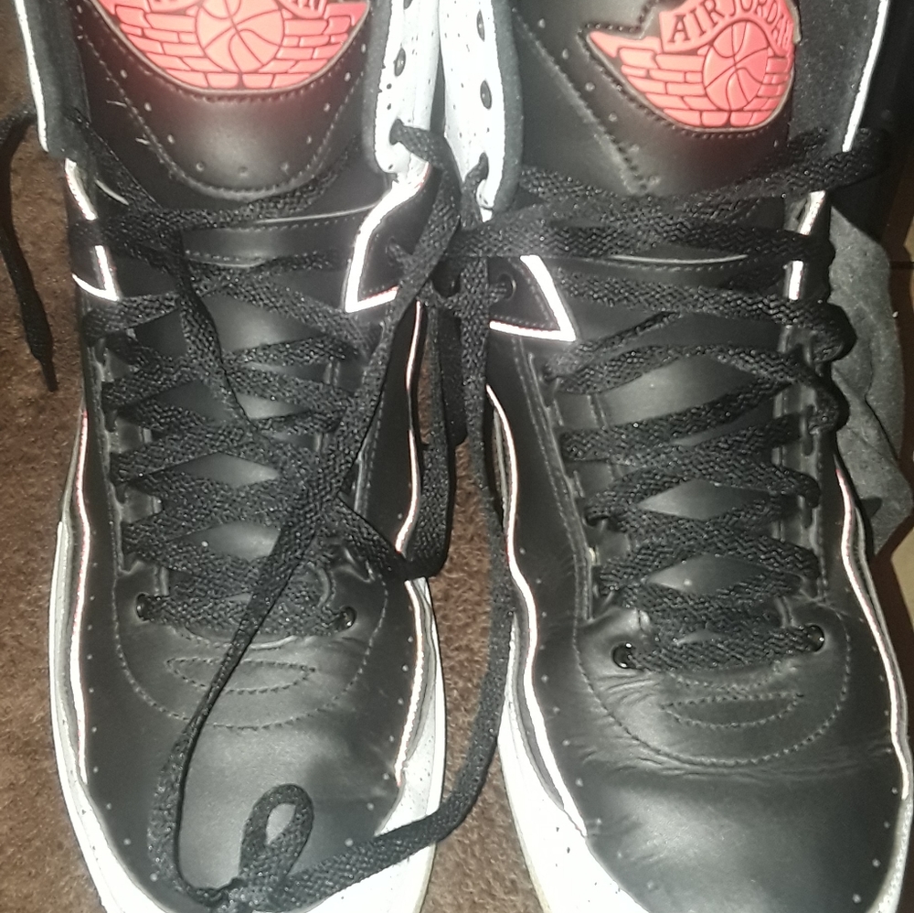 Sneakers - Picture 3 of 4